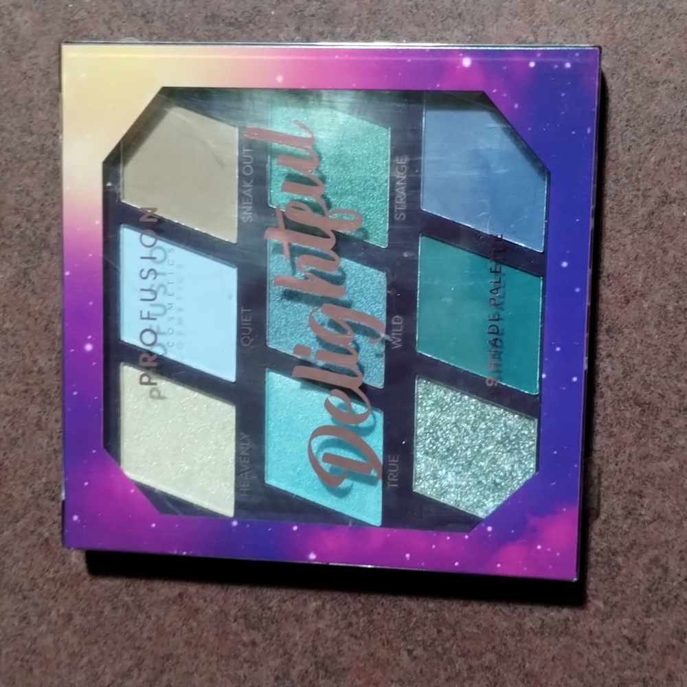 Profusion Cosmetics Delightful 9 Shade Eyeshadow Palette